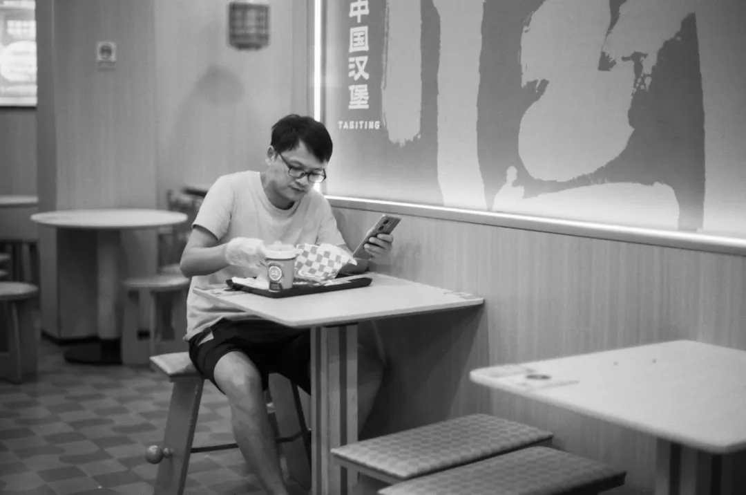 辊道输送机在华中制造企业物料搬运中的应用分析